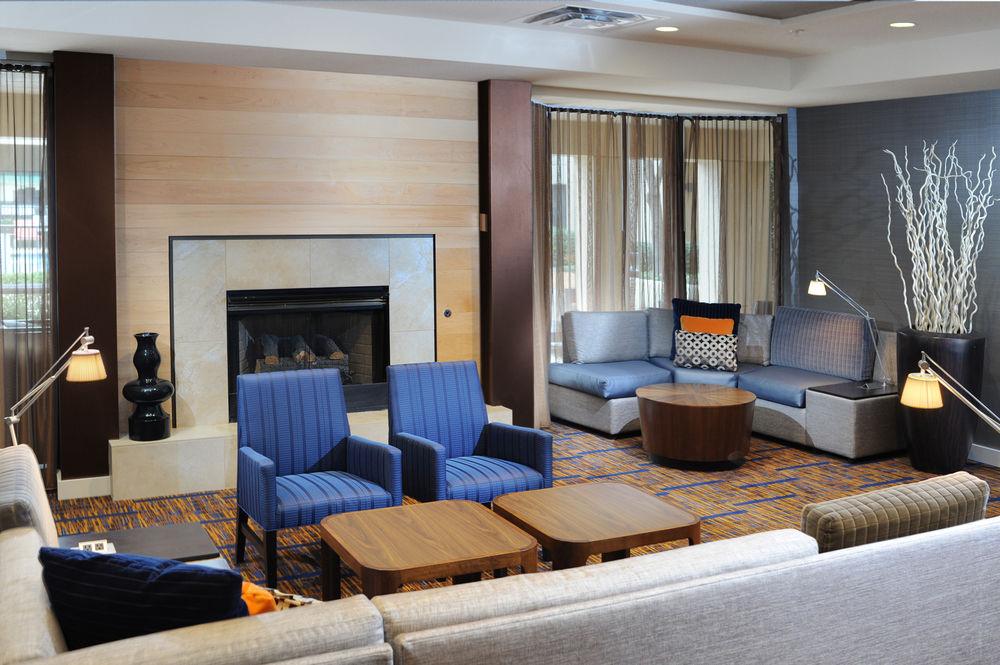 Courtyard By Marriott Dallas Plano In Legacy Park Экстерьер фото