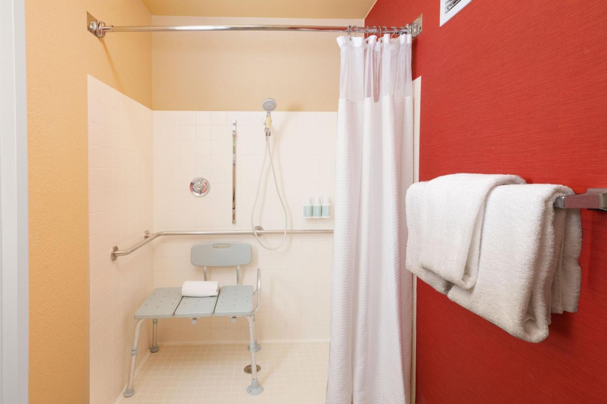 Courtyard By Marriott Dallas Plano In Legacy Park Экстерьер фото